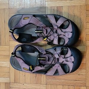 Keen waterproof closed toe sandal.